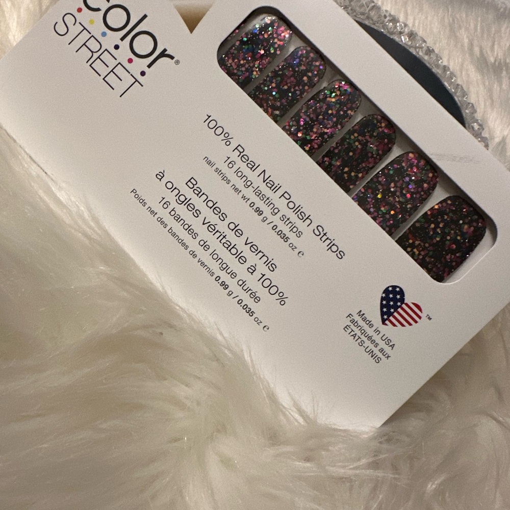 Color Street Fiesta & Siesta- Black with Multicolor Glitter Press-On Nails - Picture 6 of 17